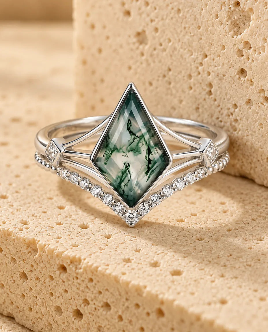 Kite Moss Agate Ring Set - the complete set