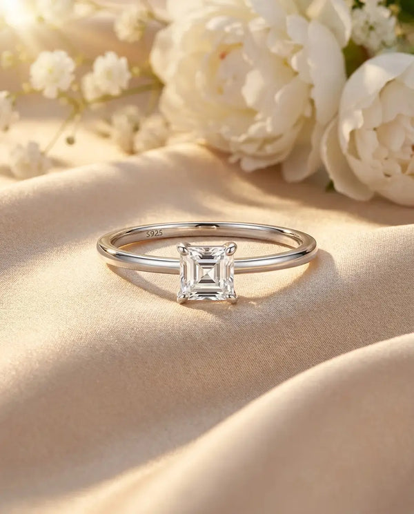 0.35ct Princess Cut Moissanite Ring - Dainty Solitaire Promise Ring in Silver - IfShe IE