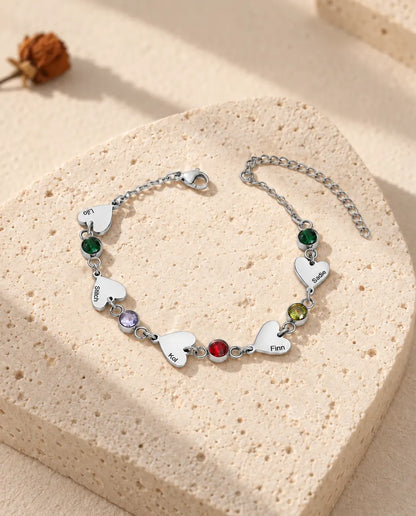 Five-name heart bracelet with five engraved hearts and five birthstones
