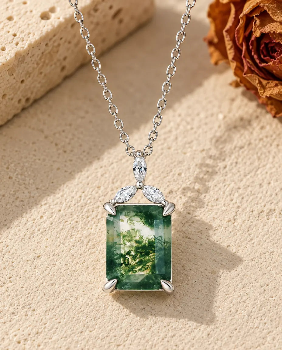 Moss Agate Necklace - front view